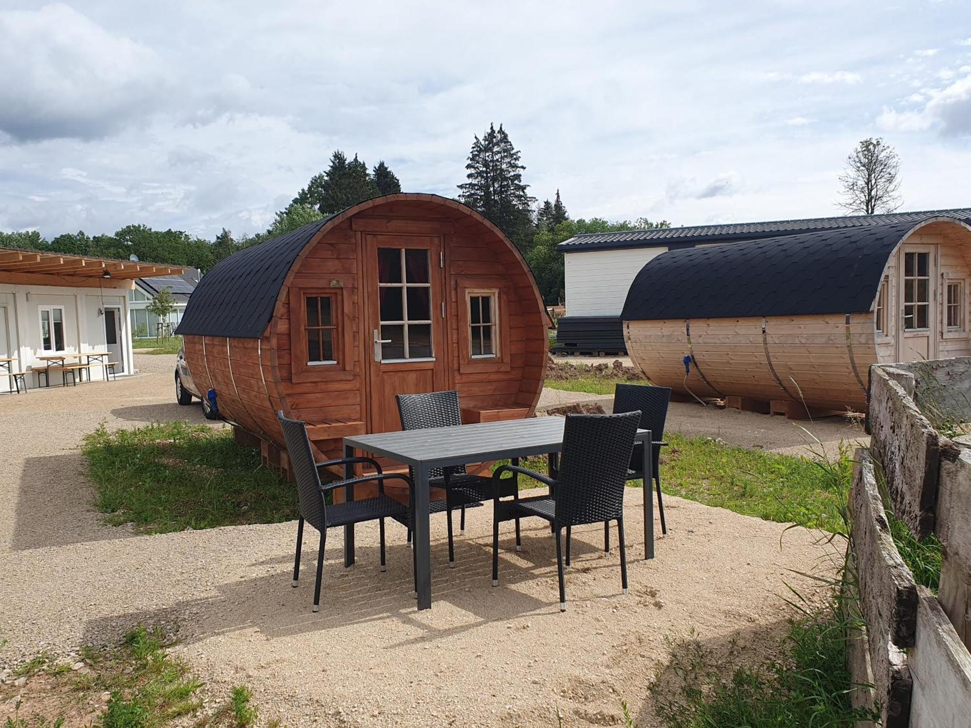 Camping Clamping Schlaffaesser Im Wolfsschlucht Eifel Prüm